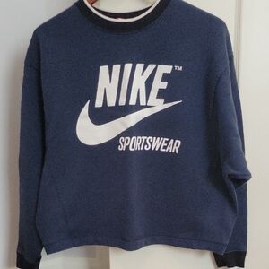 Nike Women's Navy Blue Sweatshirt